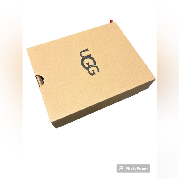 🆕🆙 UGG Neumel II Scatter Graphic boot - Picture 8 of 8